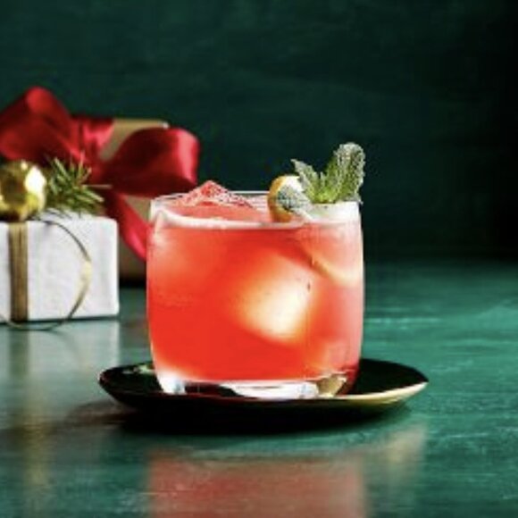 Williams Sonoma Reserve Double Old-Fashioned Glasses set of 4 - Picture 8 of 9